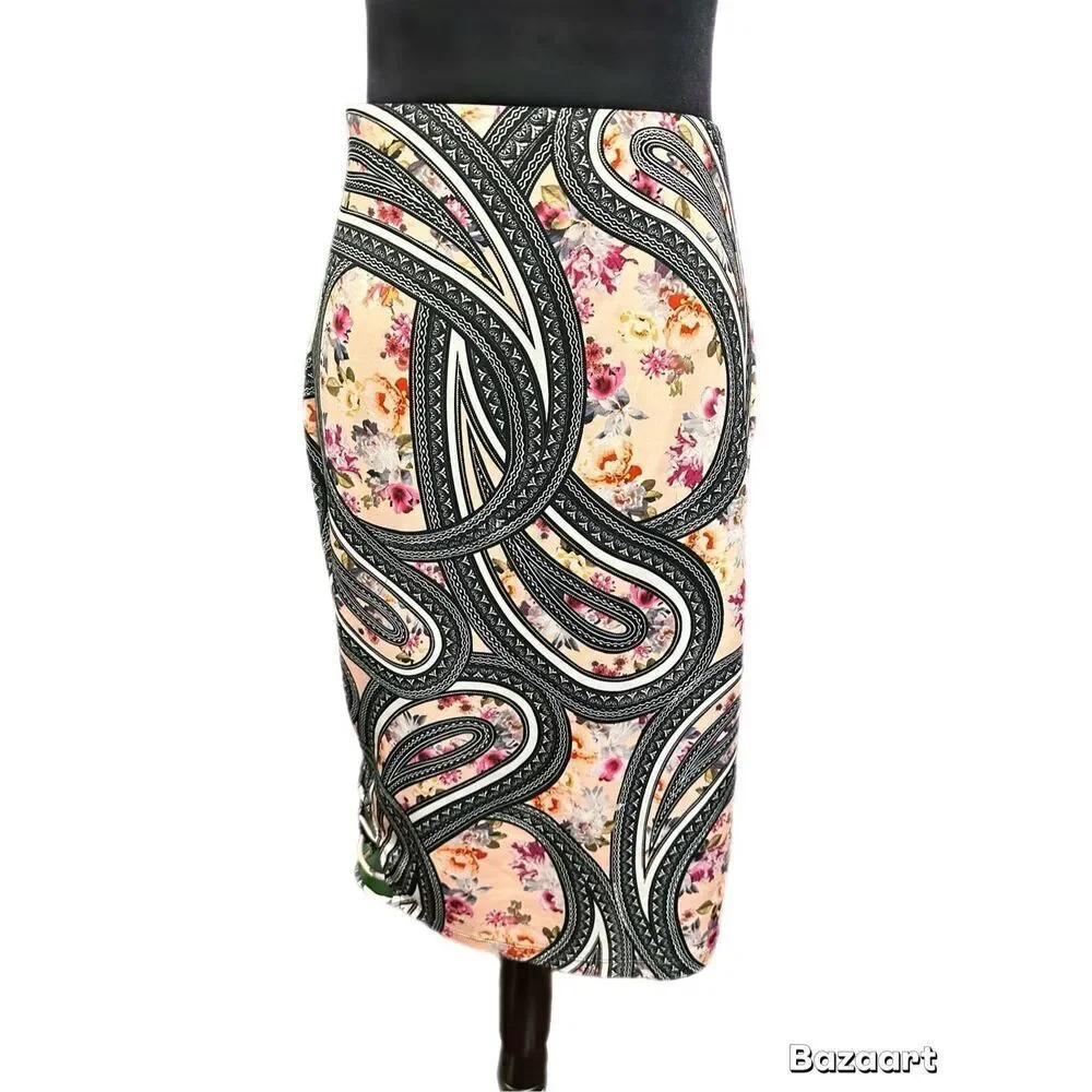 Bisou Bisou Pencil Straight Skirt Stretch Multi-Color Paisley. Size L